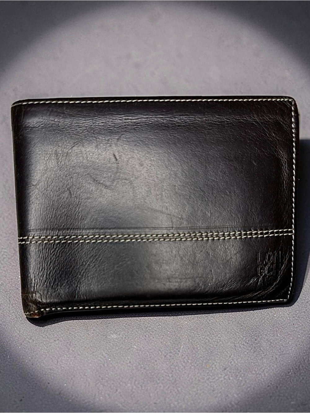 LONGCHAMP leather Bi fold wallet - gender neutral style